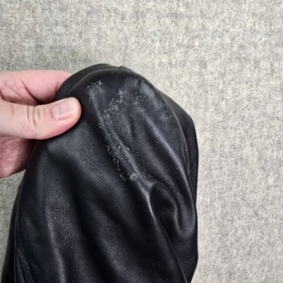 Valerie Stevens Women’s Black Genuine Lamb Leather Jacket Medium Button Front - Picture 8 of 13